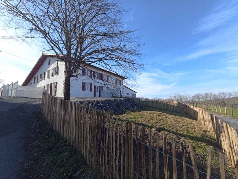 Ferme basque — Briscous
