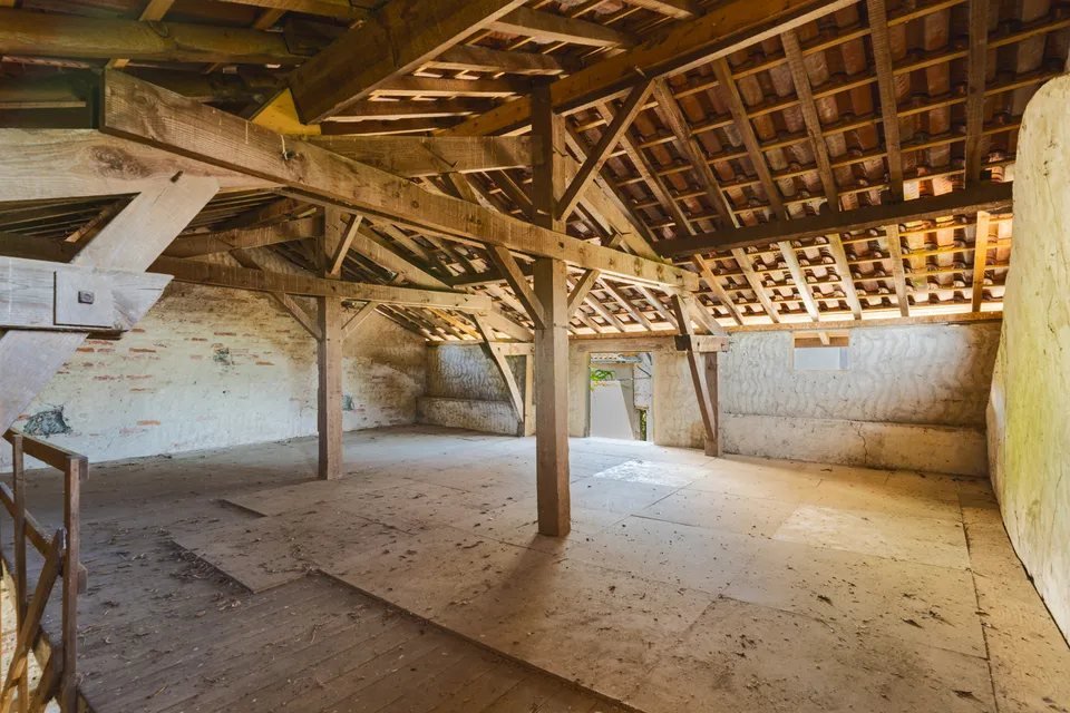 Lot A — charpente et volumes intérieurs